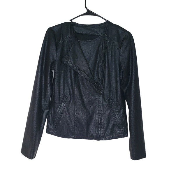 GAP Faux Leather Ribbed Back and Front Asymmetrical Zipper Moto Jacket - Picture 2 of 9